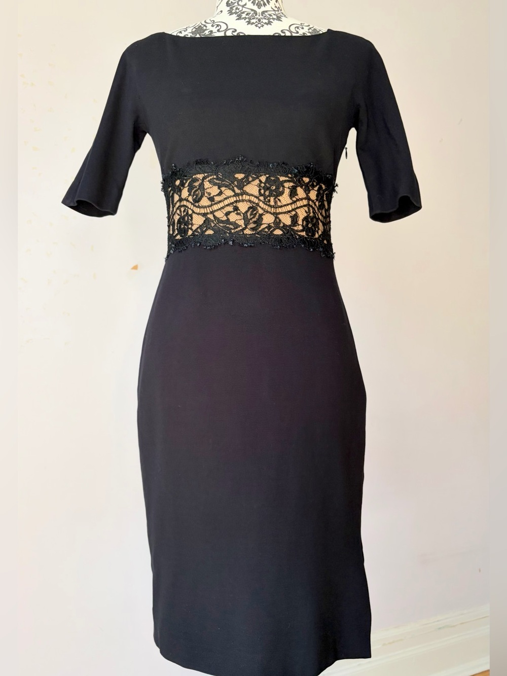 Authentic Emilio Pucci 31R135 Lace Waist Midi Dress Black Size 6